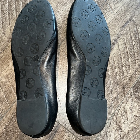 TORY BURCH FLATS SIZE 9.5  BLACK - Picture 5 of 9